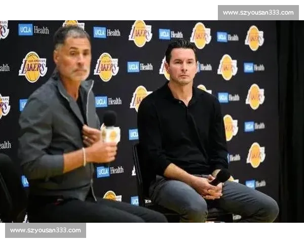 未上场的见证者:雷迪克与湖人的拼搏标杆 未上场的见证者:雷迪克与湖人的拼搏标杆