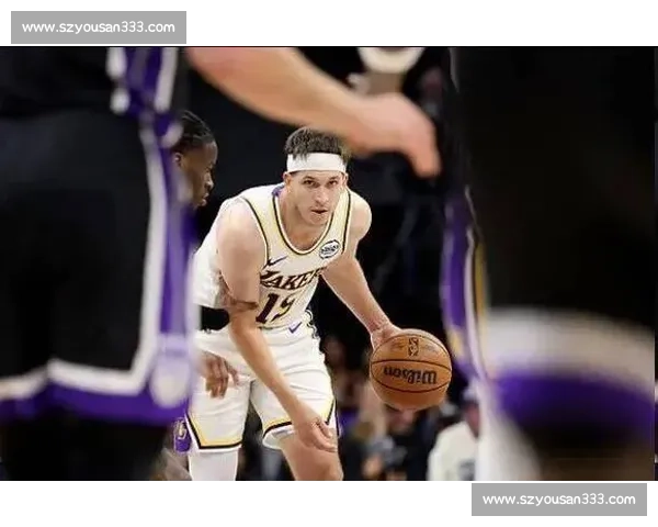 51+11+9!里夫斯创 6 大纪录,拒 8920 万底气藏不住 51+11+9!里夫斯创 6 大纪录,拒 8920 万底气藏不住